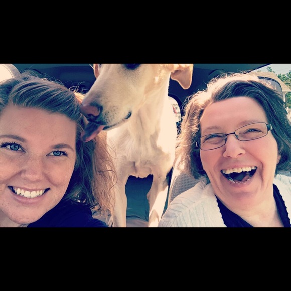 Meet your Posher, Staci - Picture 3 of 5